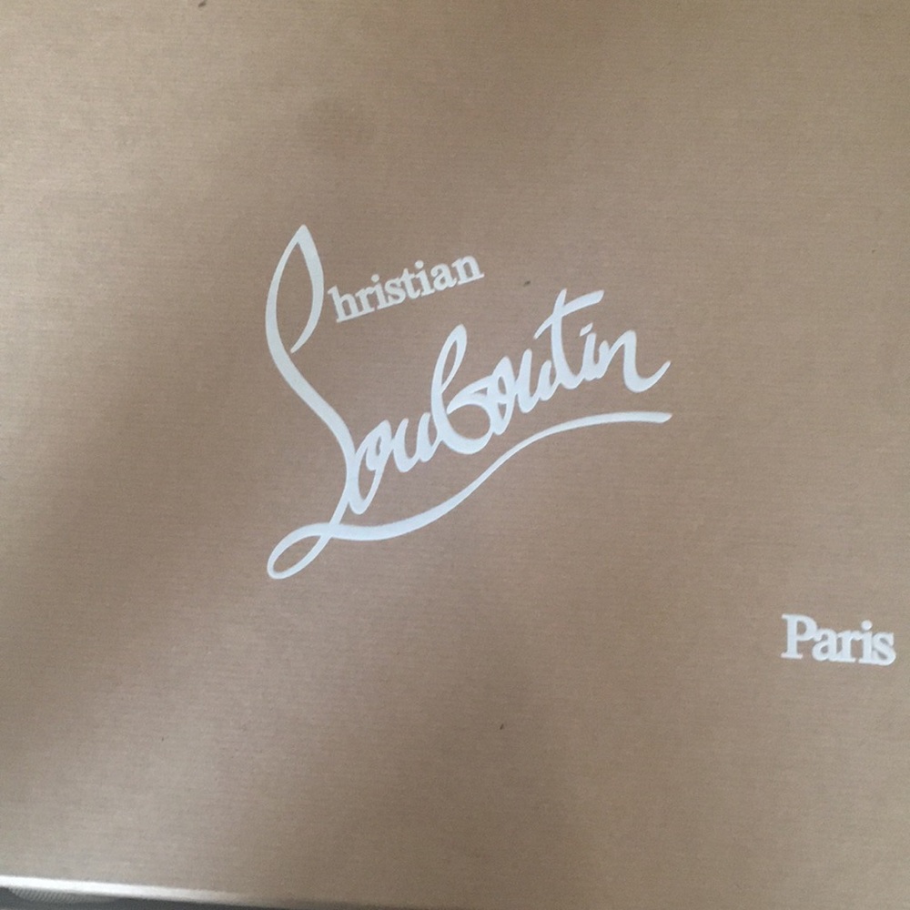 High top red bottoms